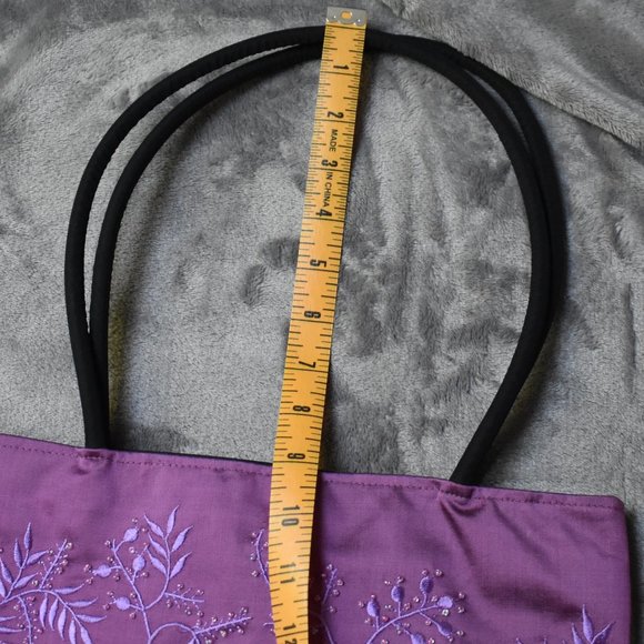 Iridescent Embroidered and Beaded Zipper Top Purse - Picture 14 of 16